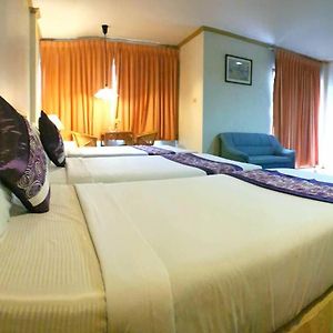 Deluxe Zimmer mit Kingsize-Bett
